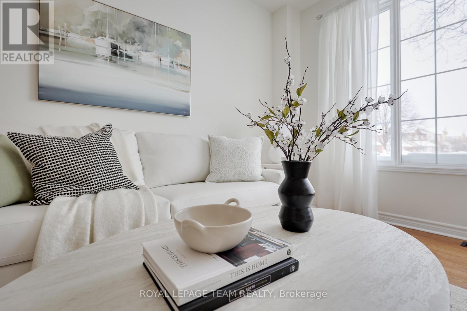 7 Manorgate Place, Ottawa, Ontario  K2G 6L3 - Photo 9 - X12783934