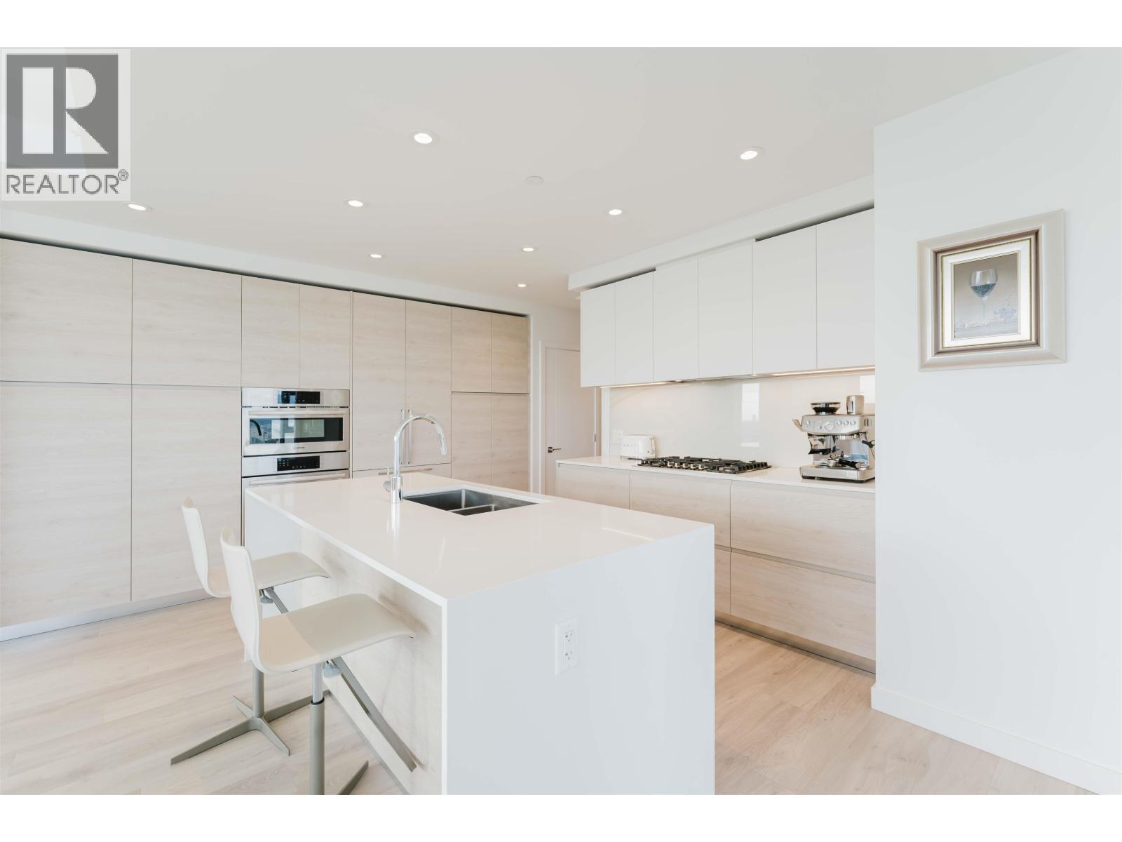 4605 680 Quayside Drive, New Westminster, British Columbia  V3M 0P2 - Photo 11 - R3089365