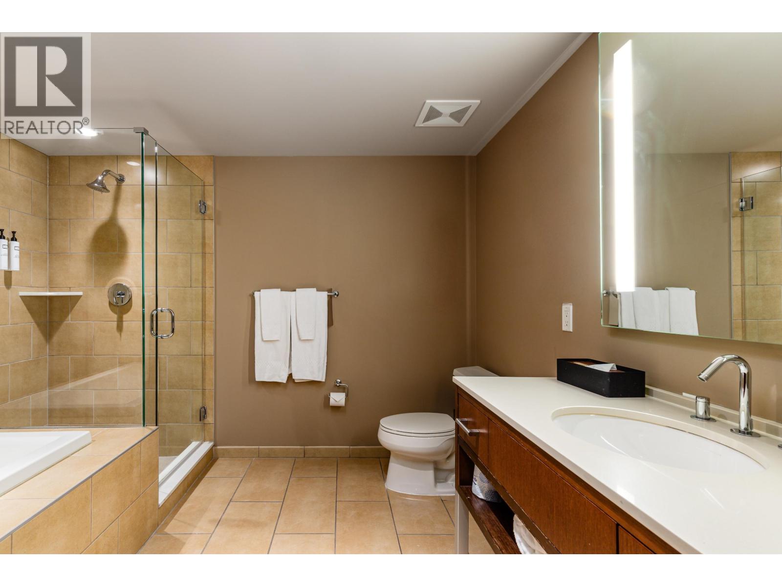 103b 2020 London Lane, Whistler, British Columbia  V0N 1B2 - Photo 12 - R3089377