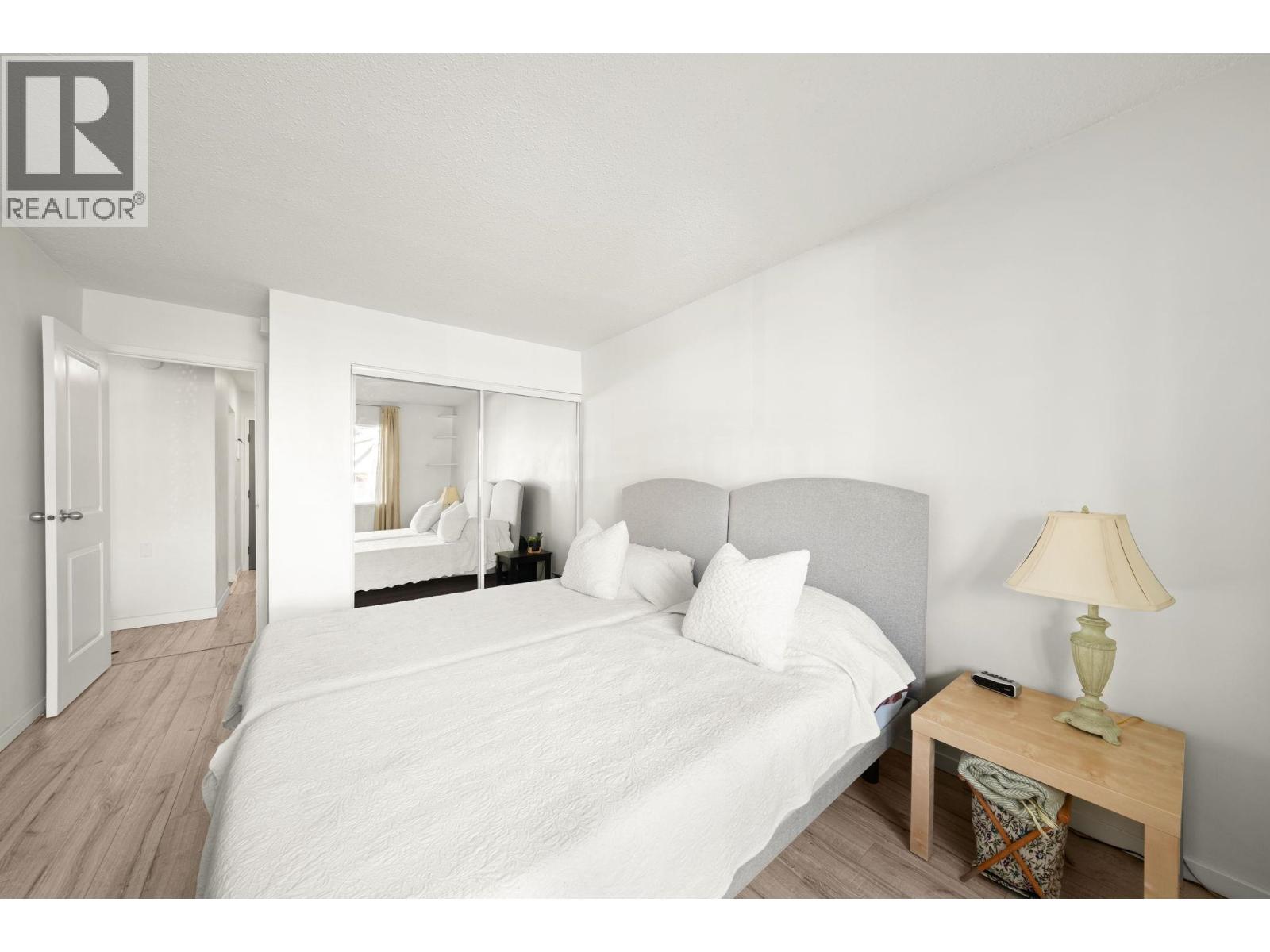 203 131 W 4th Street, North Vancouver, British Columbia  V7M 3C8 - Photo 8 - R3089397