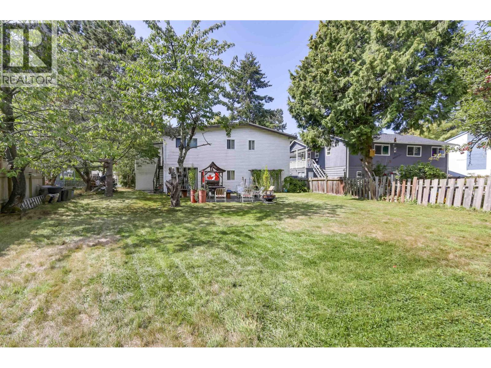 10640 Skagit Drive, Richmond, British Columbia  V7E 2A2 - Photo 16 - R3089386