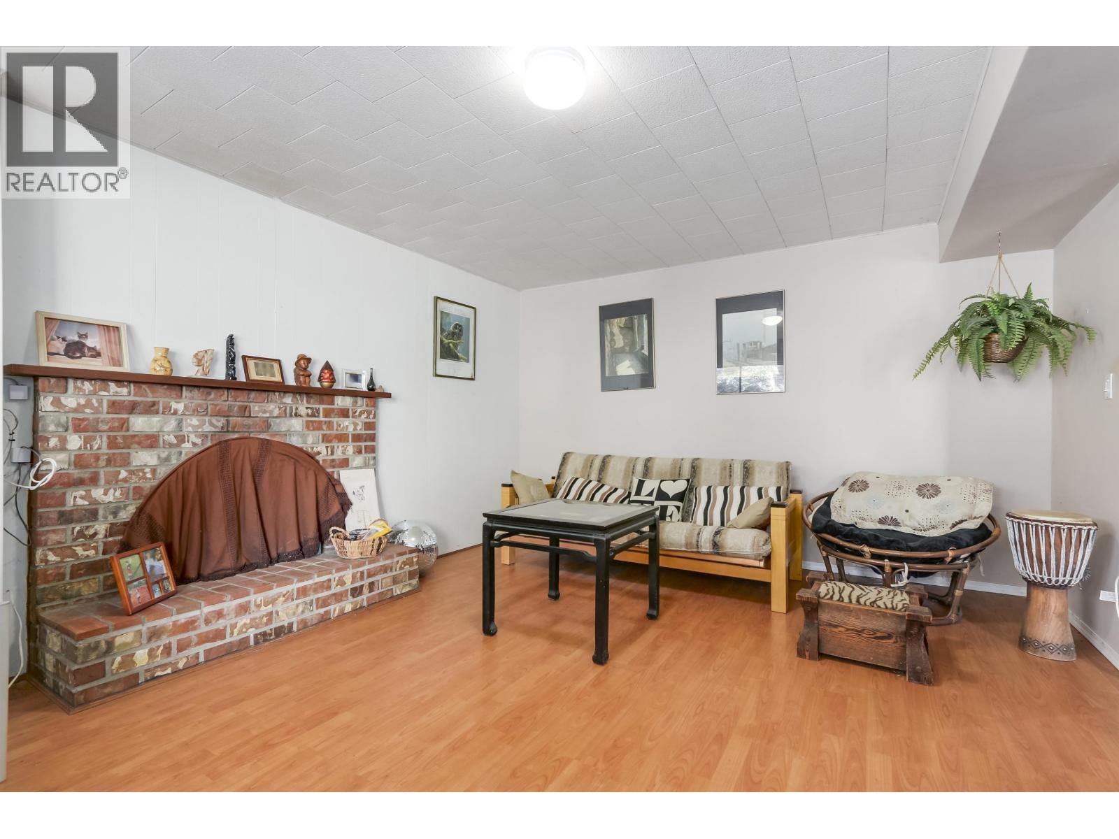 10640 Skagit Drive, Richmond, British Columbia  V7E 2A2 - Photo 8 - R3089386