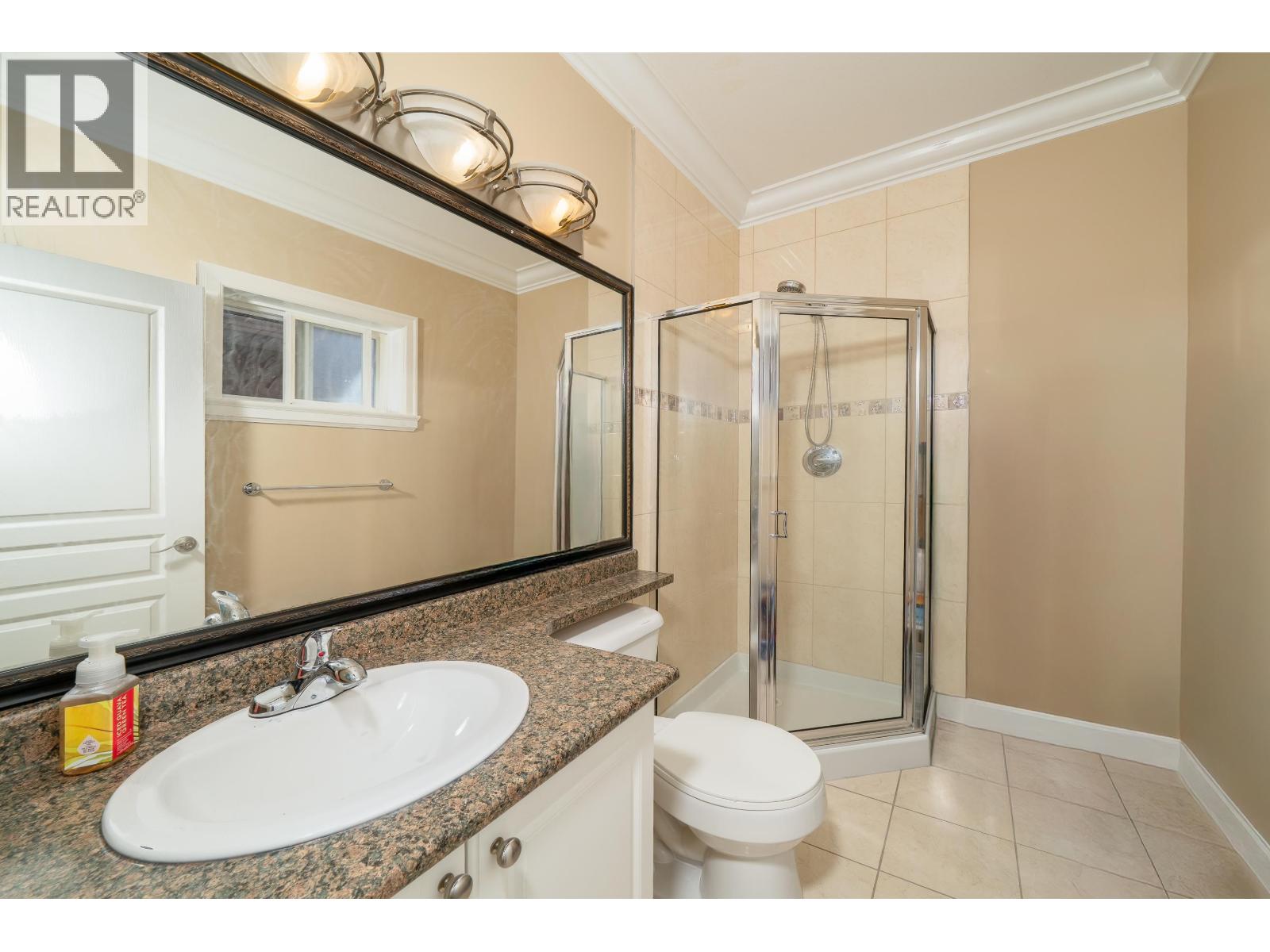 3968 Spruce Street, Burnaby, British Columbia  V5G 1Y1 - Photo 14 - R3089393