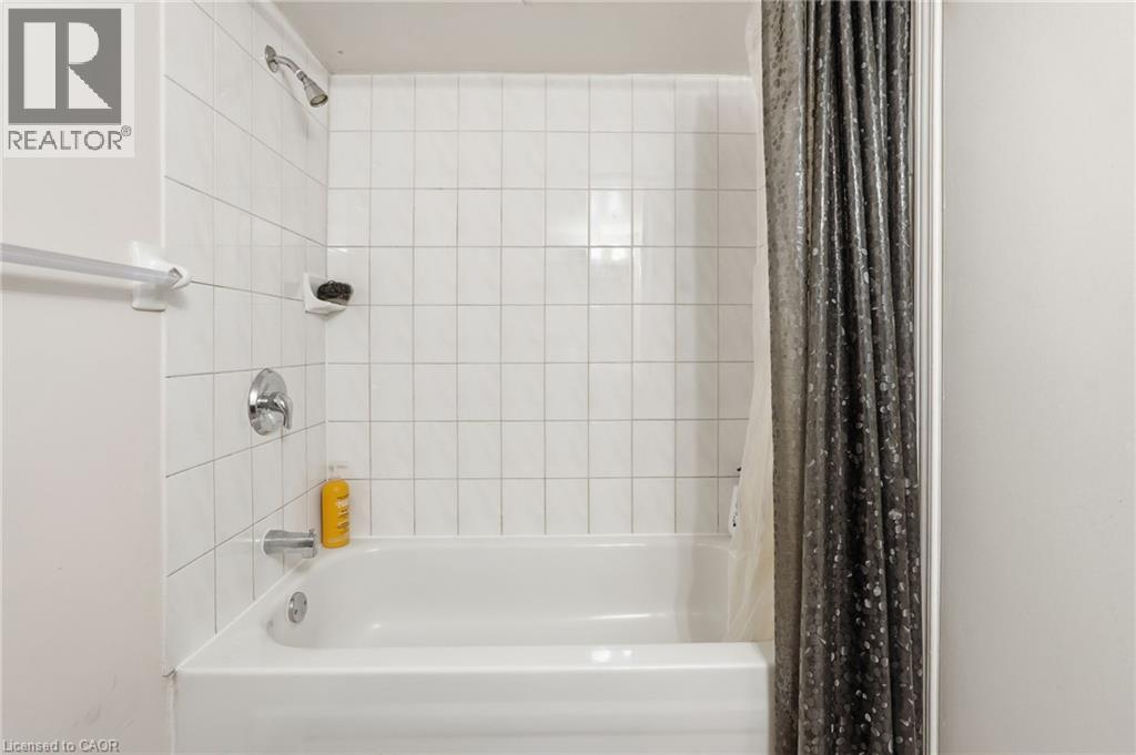 2 Gary Avenue, Hamilton, Ontario  L8S 1Y3 - Photo 36 - 40794608