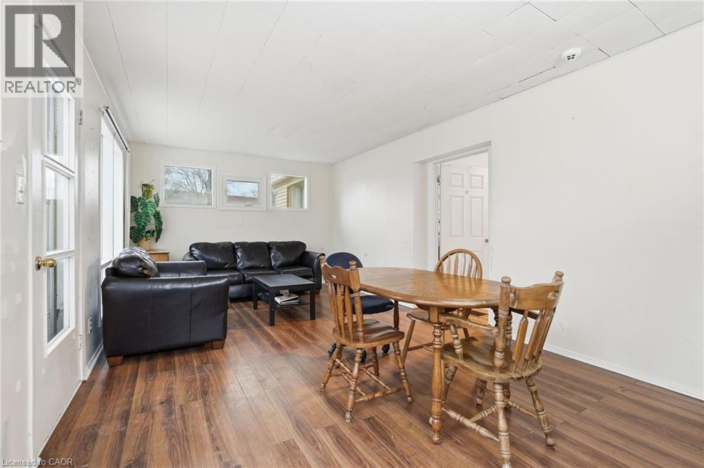 2 Gary Avenue, Hamilton, Ontario  L8S 1Y3 - Photo 9 - 40794608