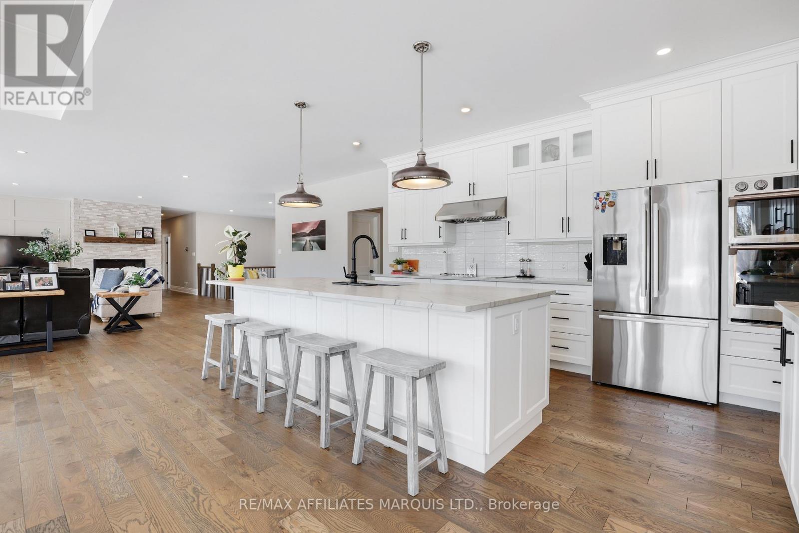 18150 St Laurent Boulevard, South Glengarry, Ontario  K6H 0G7 - Photo 12 - X12784058