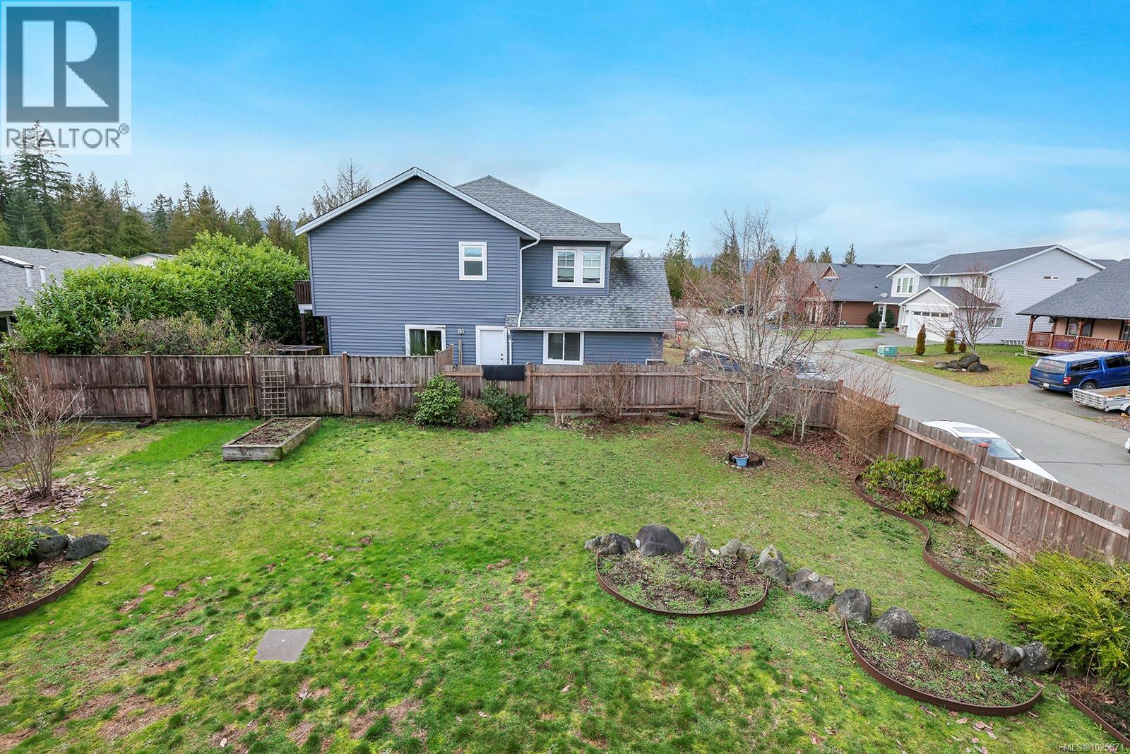 3367 First St, Cumberland, British Columbia  V0R 1S0 - Photo 22 - 1025871