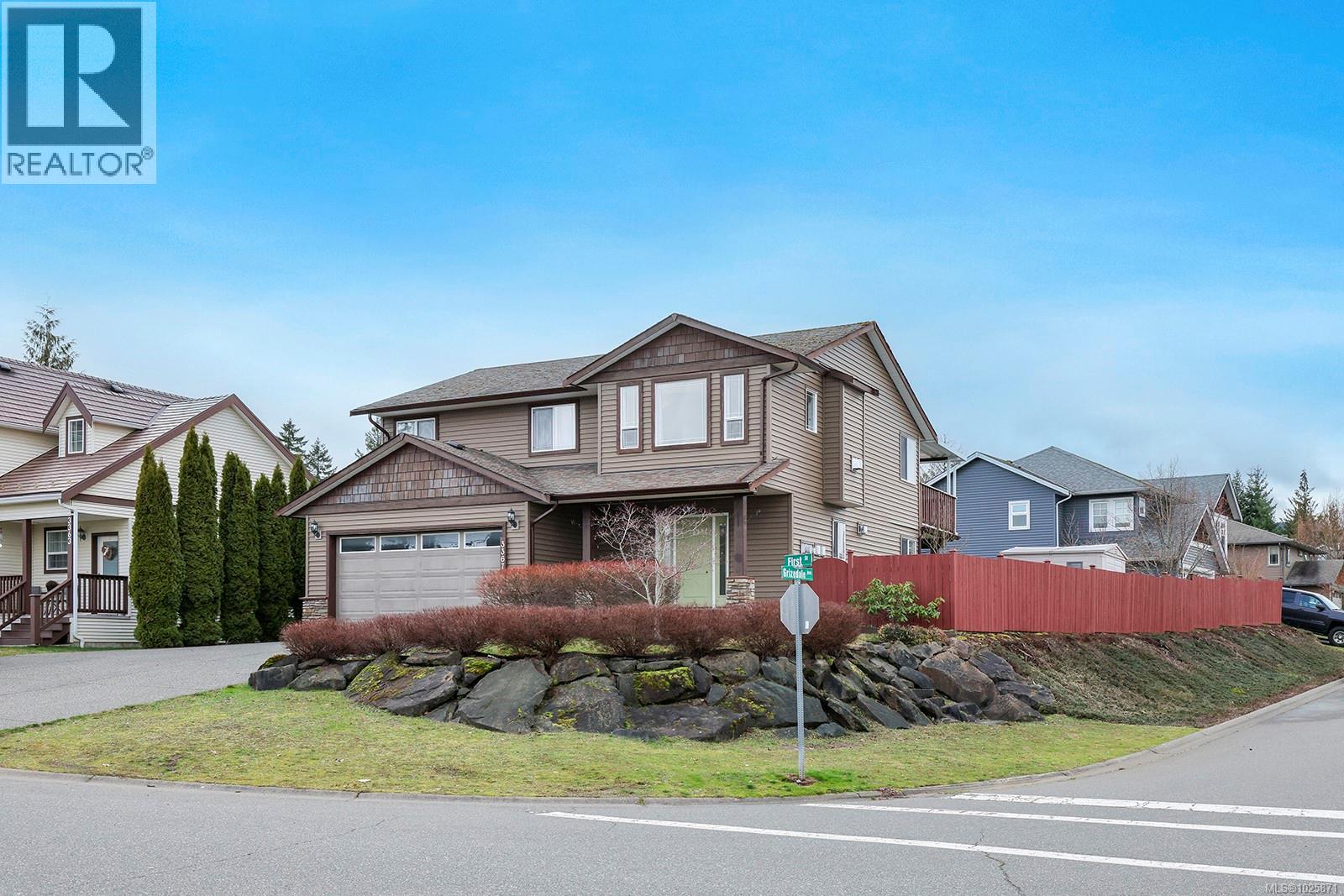 3367 First St, Cumberland, British Columbia  V0R 1S0 - Photo 44 - 1025871