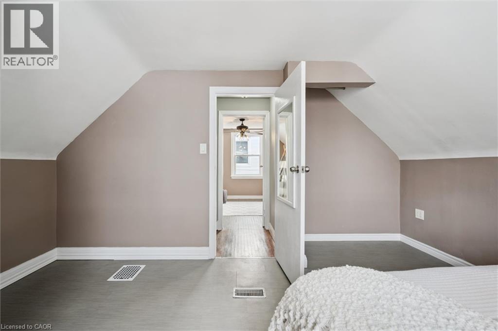 106 Belmont Avenue W, Kitchener, Ontario  N2M 1L4 - Photo 22 - 40802884