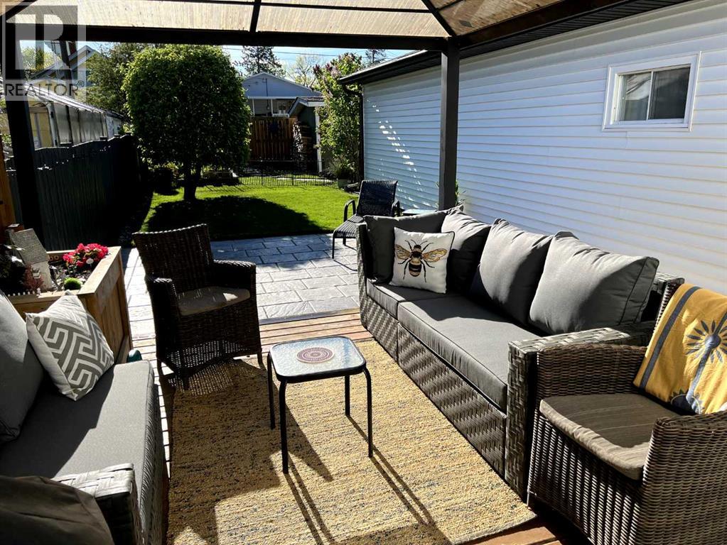 206 5 Avenue Se, Three Hills, Alberta  T0M 2A0 - Photo 42 - A2283257