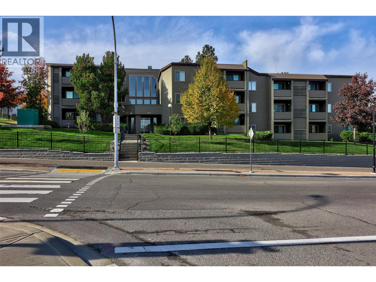 1560 Summit Drive Unit# 115, Kamloops, British Columbia