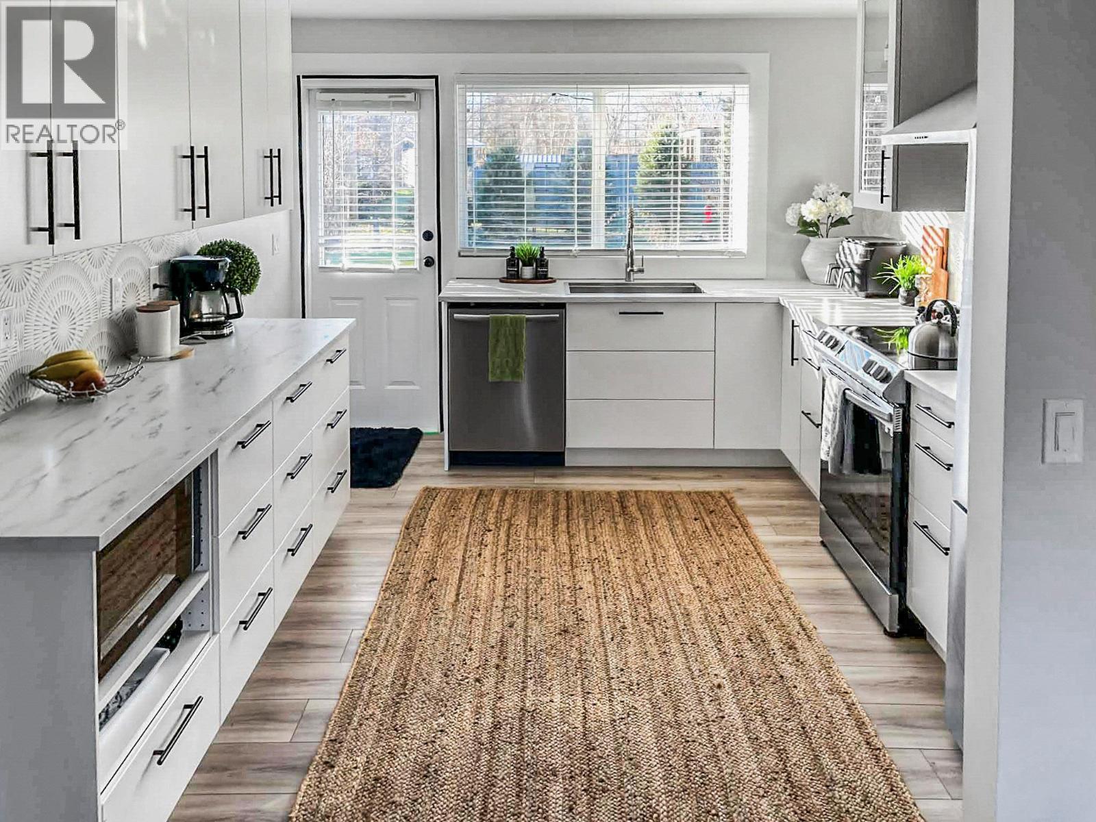 6549 19th Street, Grand Forks, British Columbia  V0H 1H0 - Photo 10 - 10375458