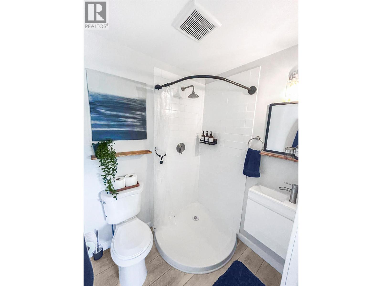 6549 19th Street, Grand Forks, British Columbia  V0H 1H0 - Photo 18 - 10375458