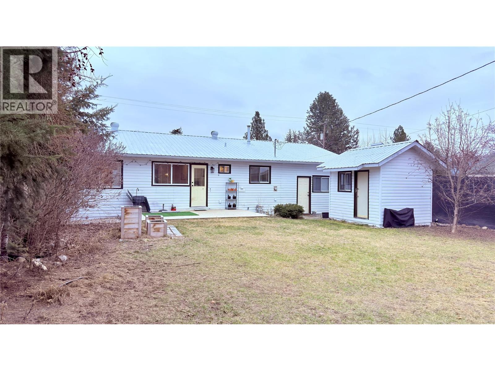 6549 19th Street, Grand Forks, British Columbia  V0H 1H0 - Photo 23 - 10375458