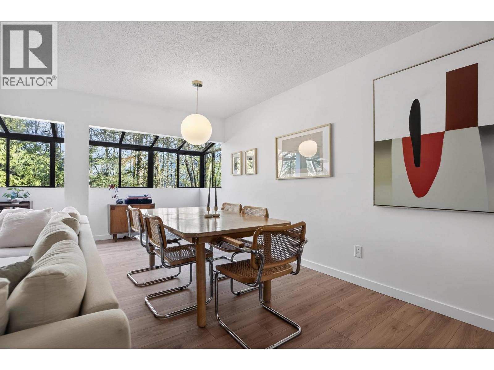 526 Cardiff Way, Port Moody, British Columbia  V3H 3T1 - Photo 10 - R3089281