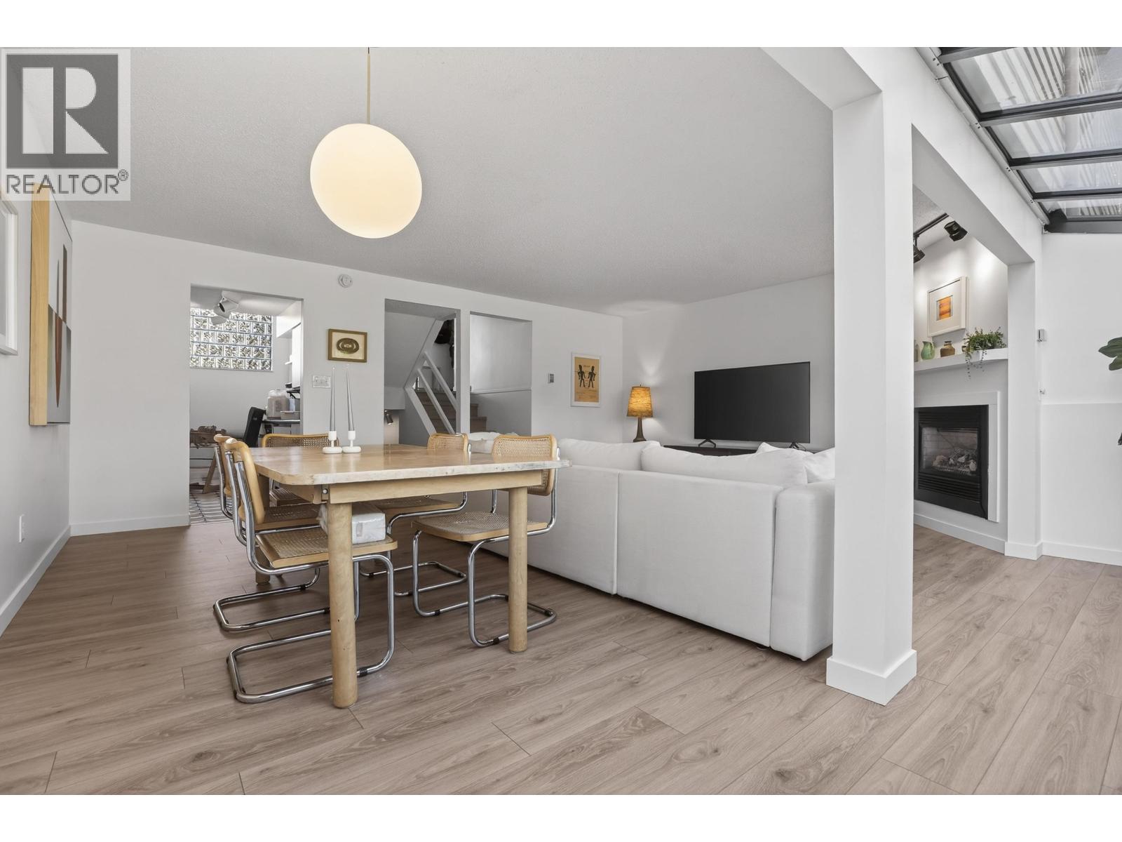 526 Cardiff Way, Port Moody, British Columbia  V3H 3T1 - Photo 12 - R3089281