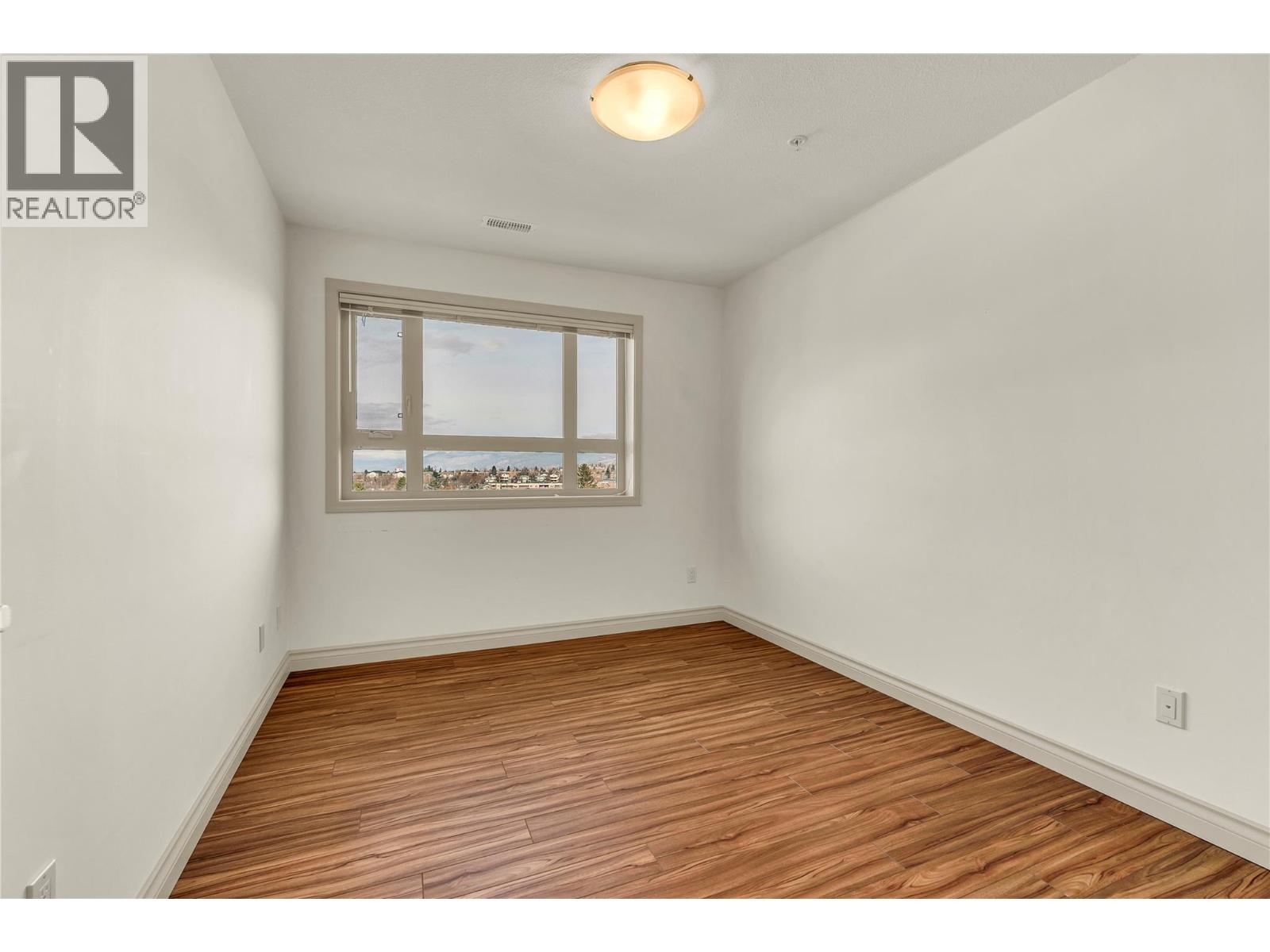 2113 Atkinson Street Unit# 705, Penticton, British Columbia  V2A 8R5 - Photo 8 - 10375806