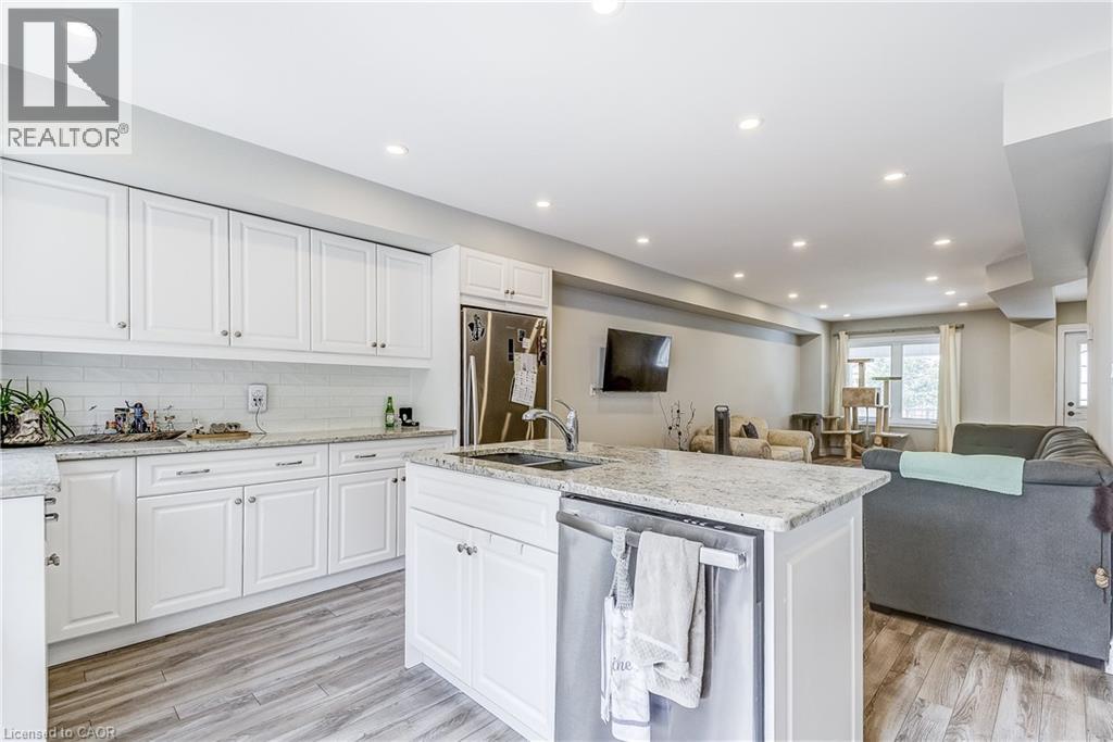 88 N Rosslyn Avenue N, Hamilton, Ontario  L8L 7P4 - Photo 11 - 40804870