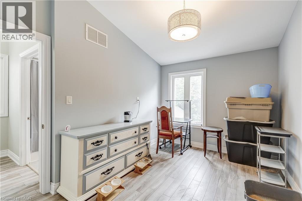 88 N Rosslyn Avenue N, Hamilton, Ontario  L8L 7P4 - Photo 13 - 40804870