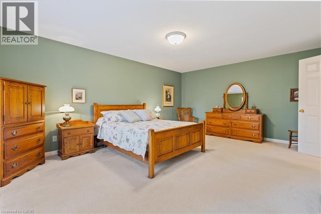 599 Stonebury Crescent, Waterloo, Ontario  N2K 3R2 - Photo 25 - 40804251