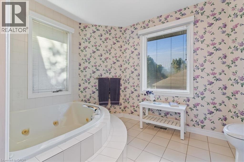 599 Stonebury Crescent, Waterloo, Ontario  N2K 3R2 - Photo 27 - 40804251