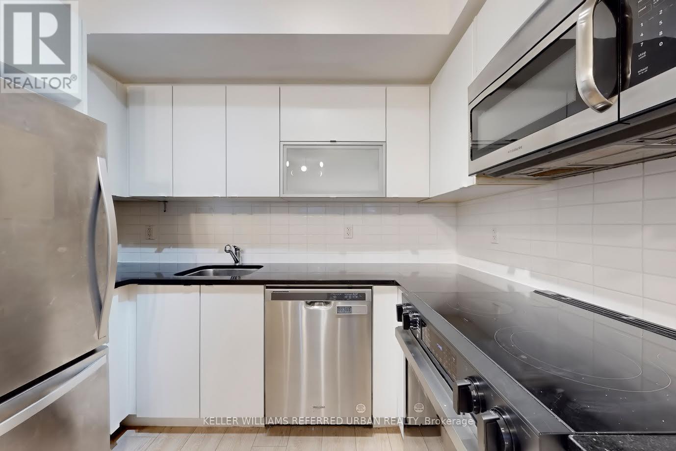 201 - 55 East Liberty Street, Toronto, Ontario M6K 3P9 - Photo 9 - C12784042