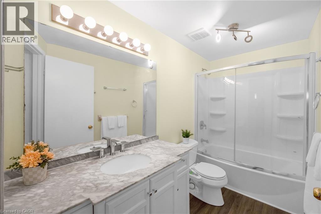 375 Kingscourt Drive Unit# 21, Waterloo, Ontario  N2K 3N7 - Photo 18 - 40799578