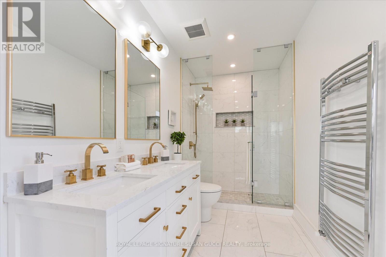 32 Treadway Boulevard, Toronto, Ontario  M4C 2Z7 - Photo 23 - E12783980