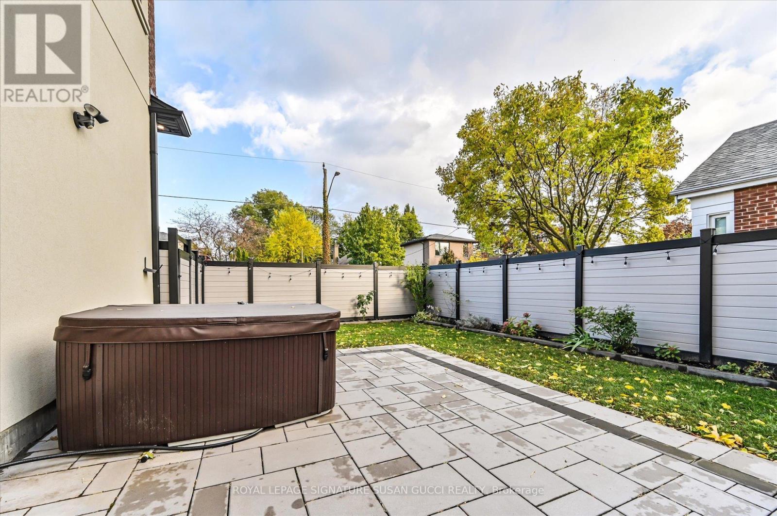 32 Treadway Boulevard, Toronto, Ontario  M4C 2Z7 - Photo 43 - E12783980