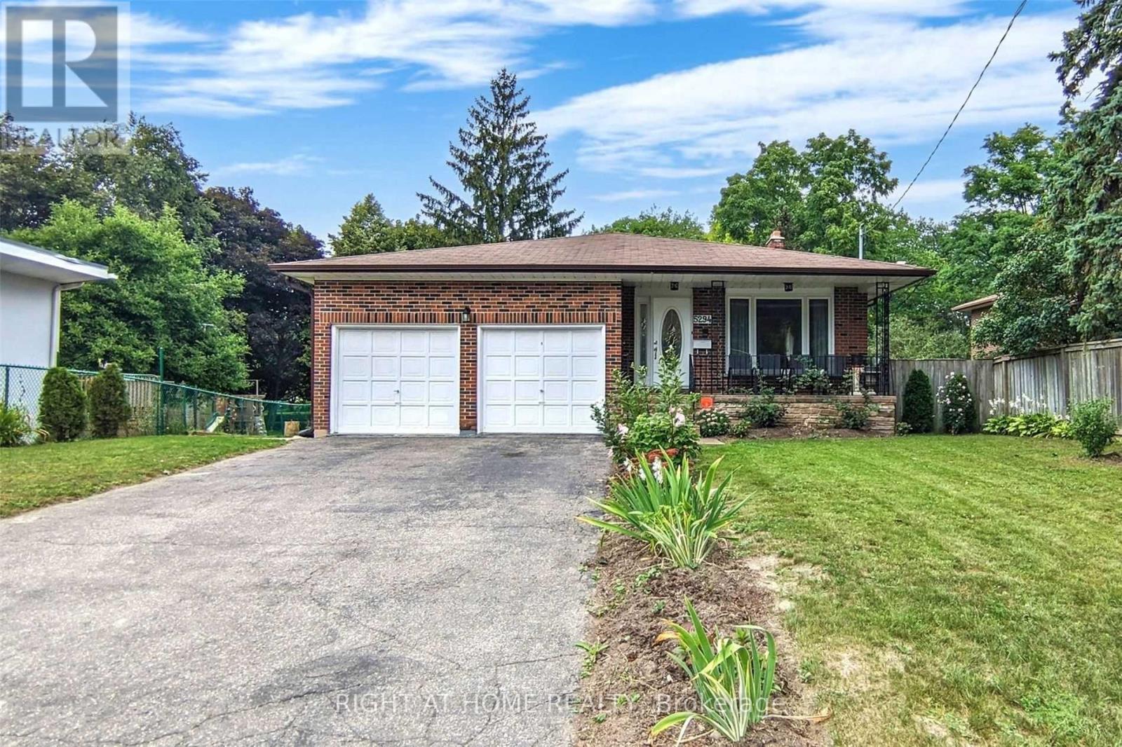 LOWER LEVEL - 5294 LAWRENCE AVENUE E, Toronto, Ontario