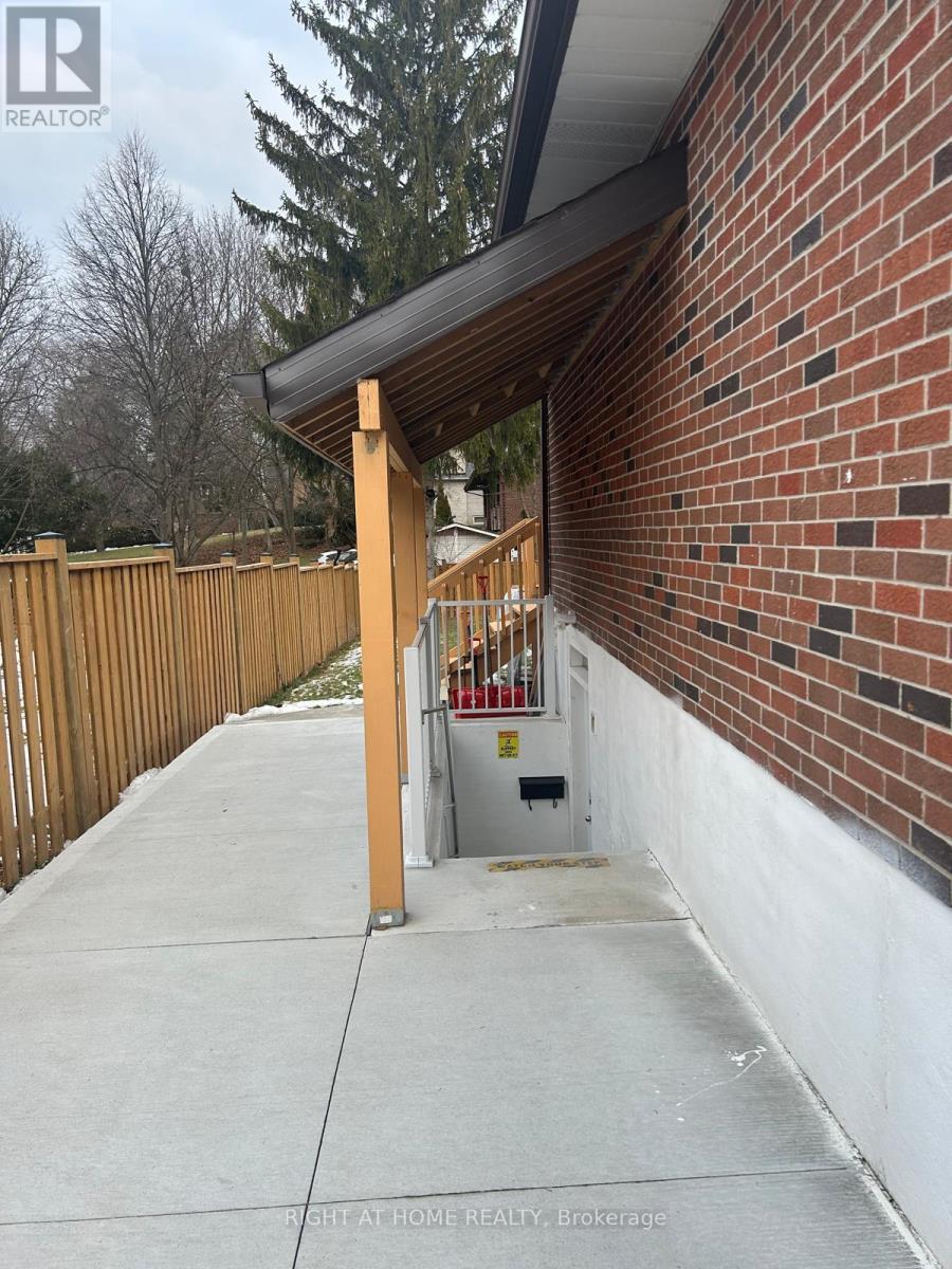 Lower Level - 5294 Lawrence Avenue E, Toronto, Ontario  M1C 1R4 - Photo 4 - E12784044