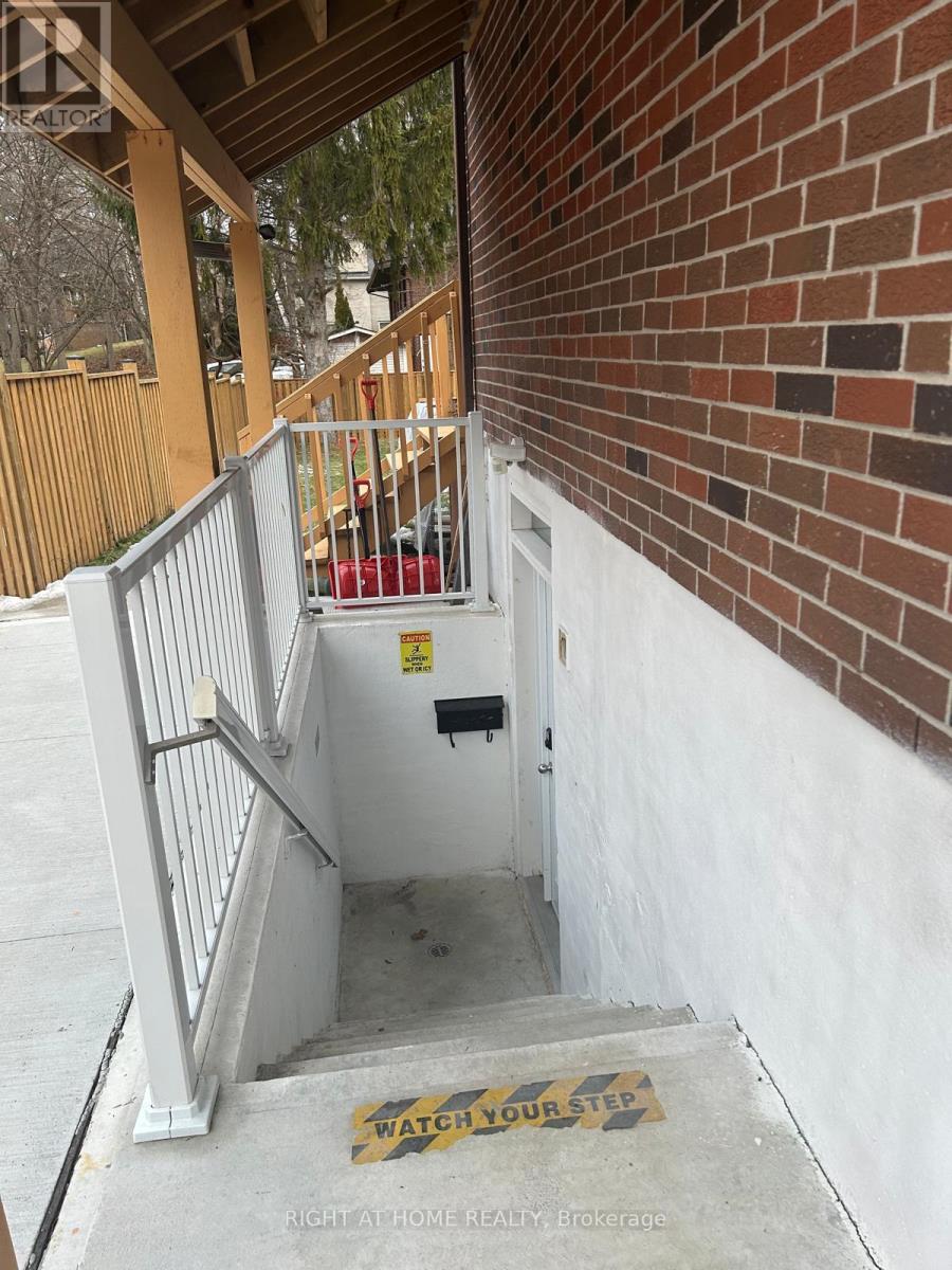 Lower Level - 5294 Lawrence Avenue E, Toronto, Ontario  M1C 1R4 - Photo 6 - E12784044