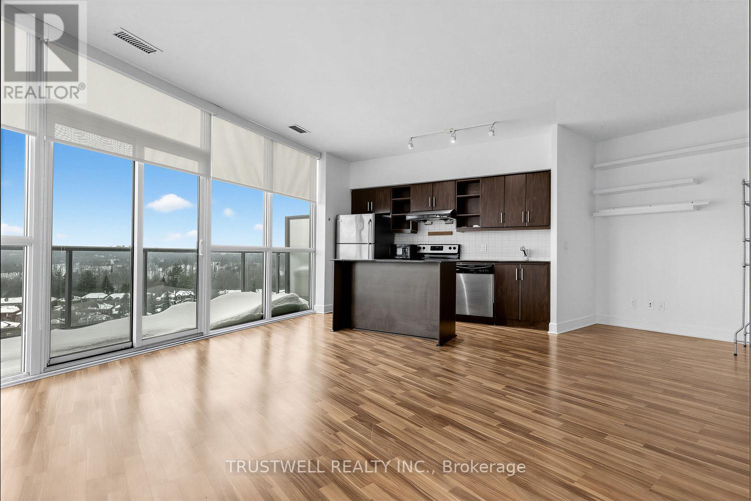 Ph21 - 35 Brian Peck Crescent, Toronto, Ontario  M4G 0A5 - Photo 4 - C12741248