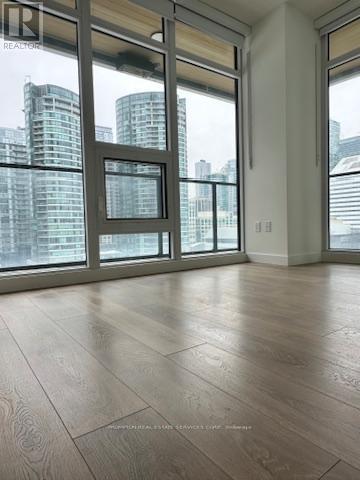 803 - 1 Concord Cityplace Way, Toronto, Ontario  M5V 0X3 - Photo 15 - C12777930