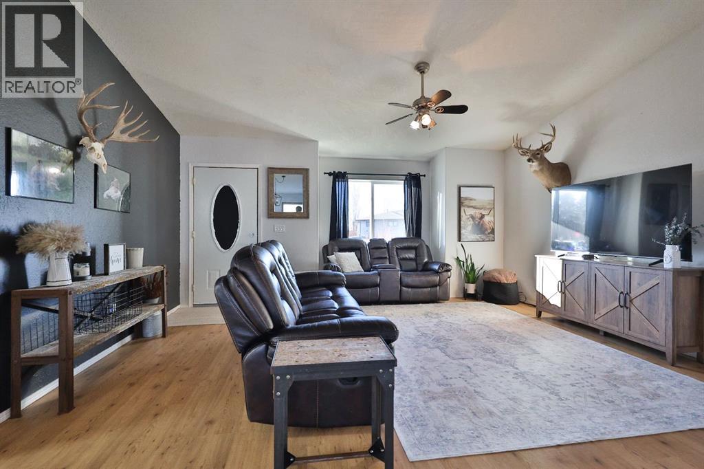 14 Mountview Place, Granum, Alberta  T0L 1A0 - Photo 11 - A2284581