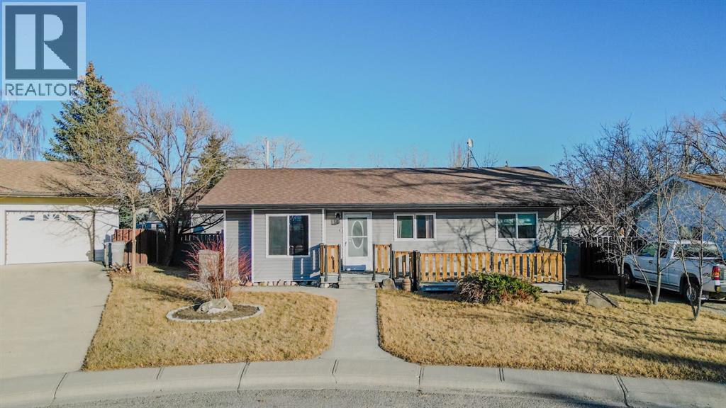 14 Mountview Place, Granum, Alberta  T0L 1A0 - Photo 2 - A2284581