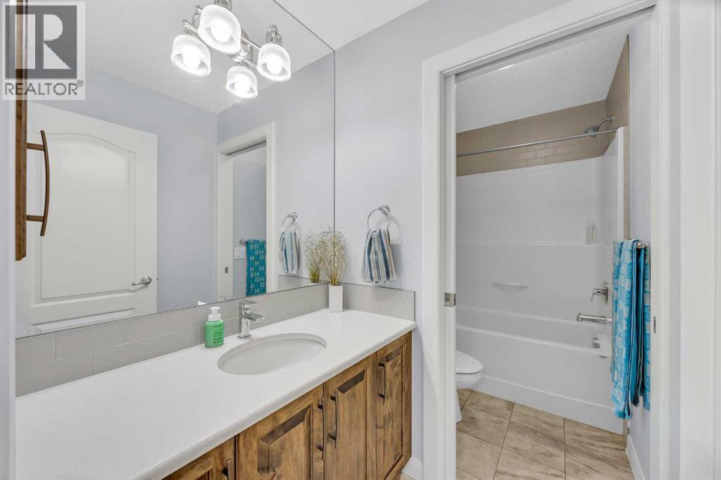 264 Boulder Creek Crescent Se, Langdon, Alberta  T0J 1X3 - Photo 35 - A2272417