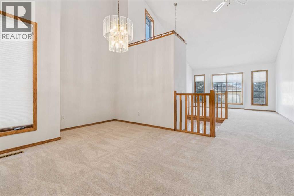 124 Edgebrook Road Nw, Calgary, Alberta  T3A 4N3 - Photo 7 - A2280027