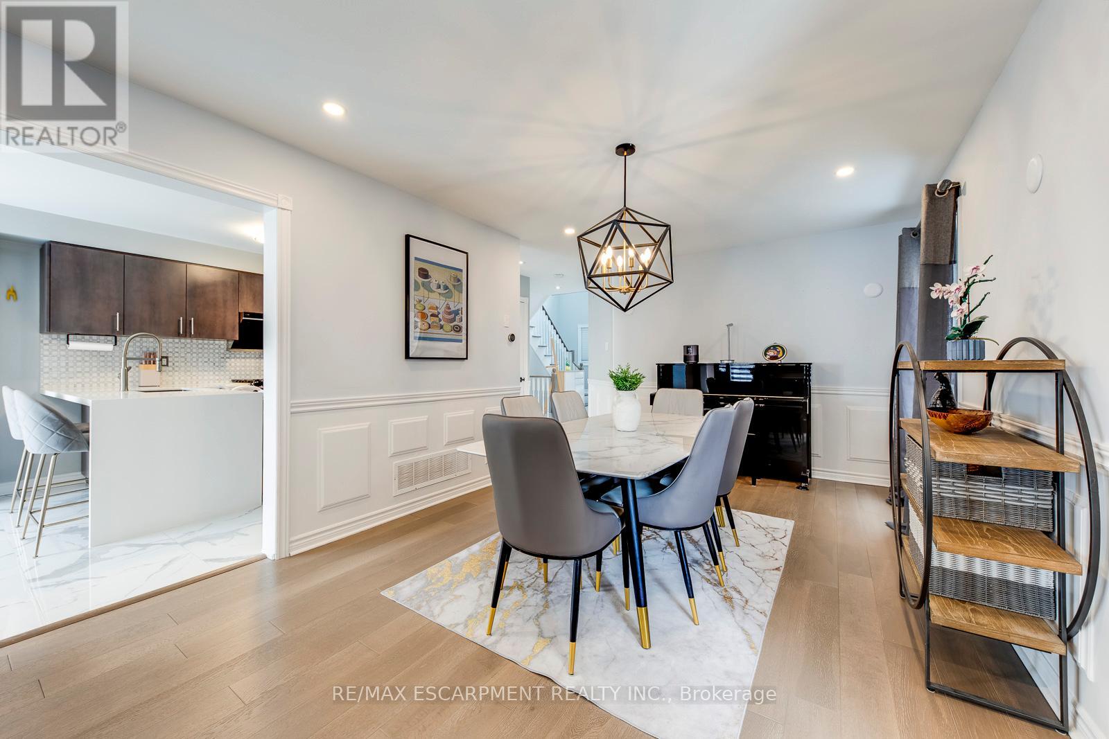 80 Beaverbrook Crescent, Vaughan, Ontario L6A 3T3 - Photo 10 - N12783948