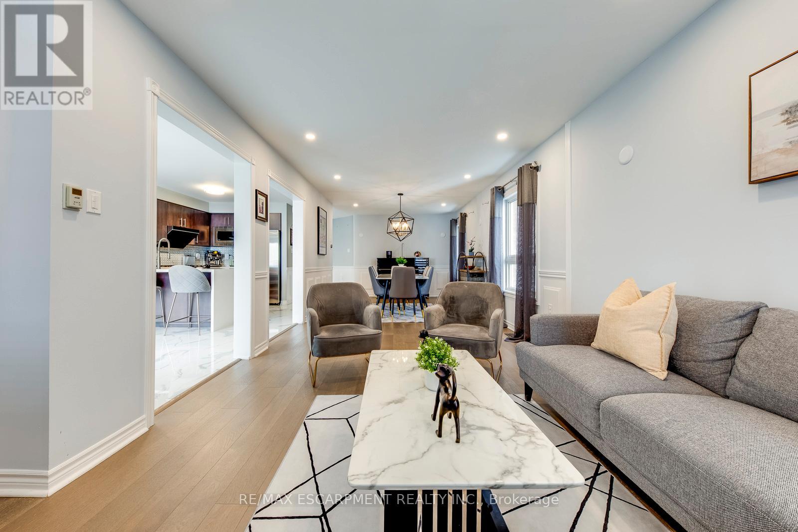 80 Beaverbrook Crescent, Vaughan, Ontario L6A 3T3 - Photo 14 - N12783948