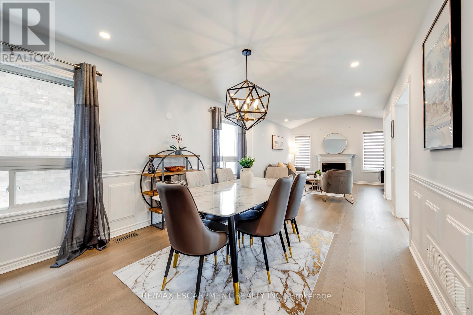 80 Beaverbrook Crescent, Vaughan, Ontario L6A 3T3 - Photo 6 - N12783948