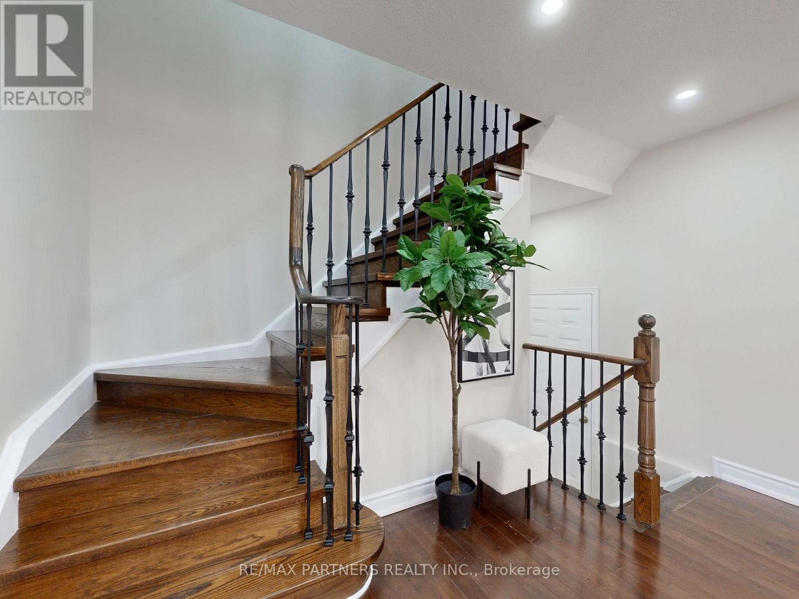 49 Charles Sturdy Road, Markham, Ontario  L6C 3E8 - Photo 25 - N12783964