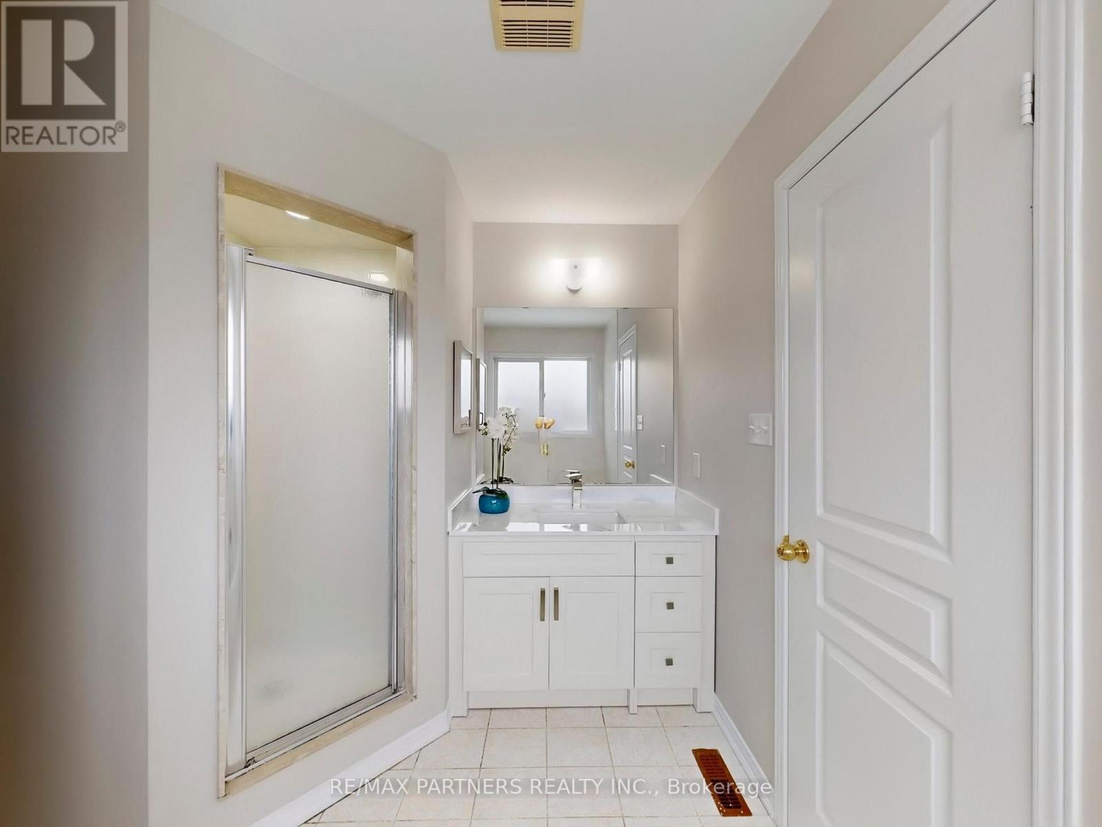 49 Charles Sturdy Road, Markham, Ontario  L6C 3E8 - Photo 31 - N12783964