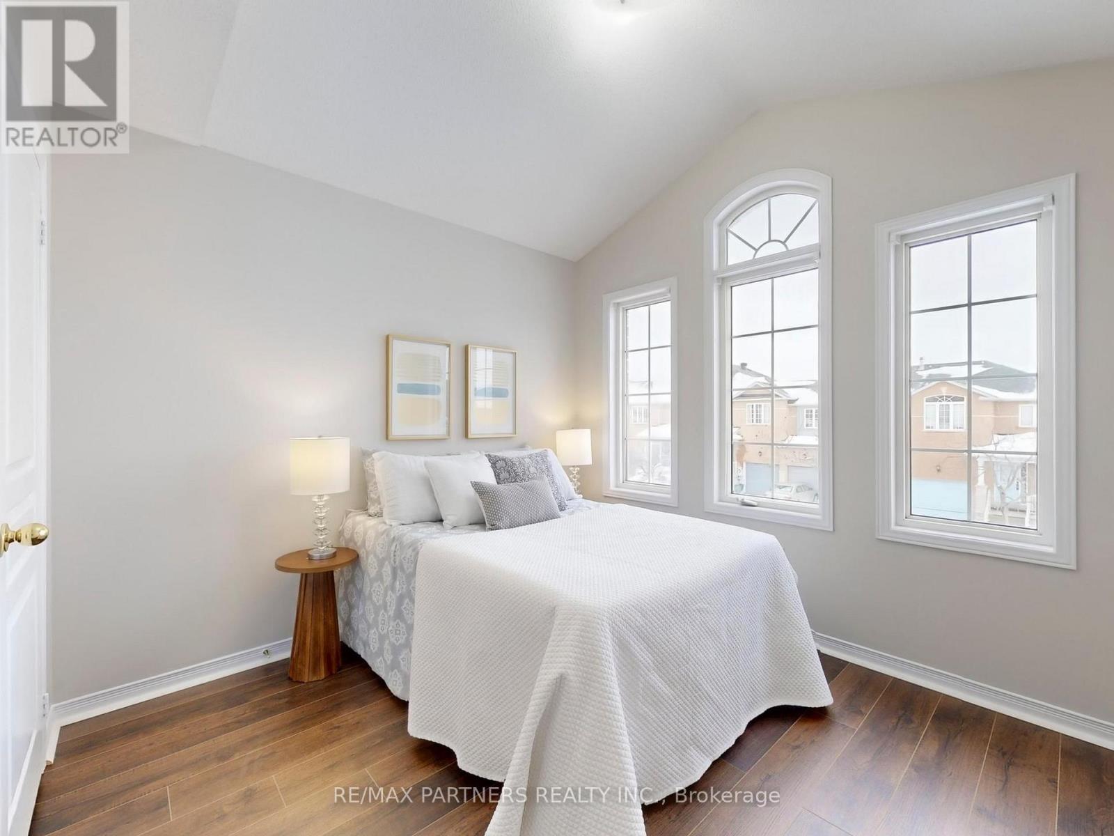 49 Charles Sturdy Road, Markham, Ontario  L6C 3E8 - Photo 34 - N12783964