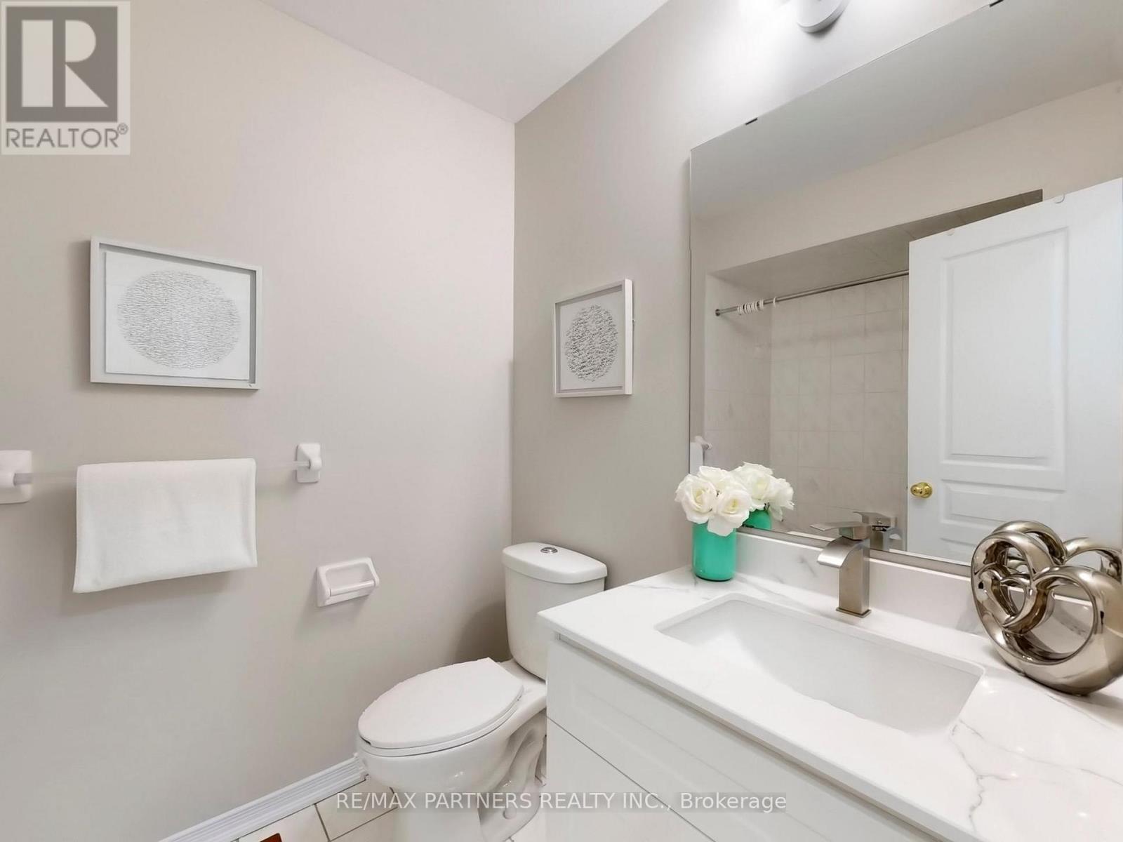 49 Charles Sturdy Road, Markham, Ontario  L6C 3E8 - Photo 43 - N12783964