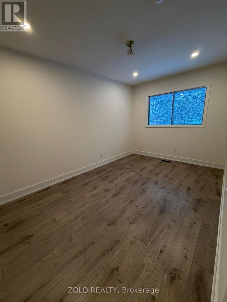 3 Highcroft Road, Barrie (Allandale Heights), Ontario L4N 2X3 - Photo 12 - S12783942