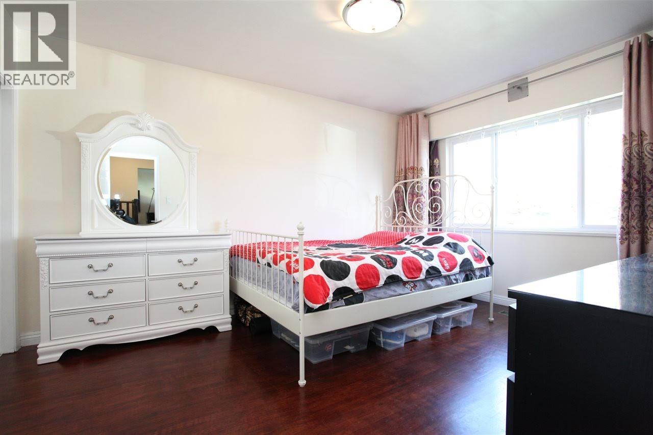 156 W 62nd Avenue, Vancouver, British Columbia  V5X 2E1 - Photo 14 - R3050031