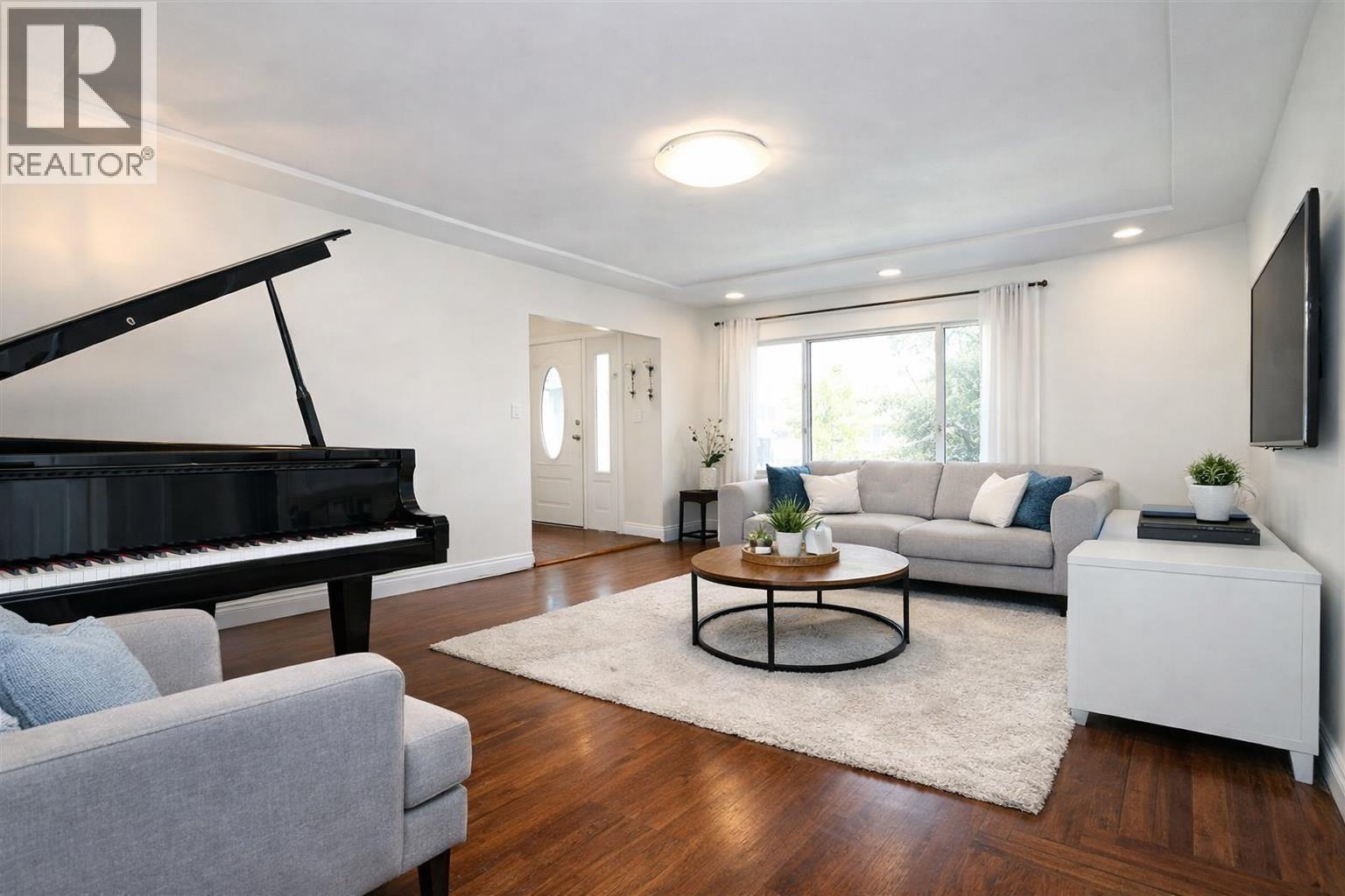 156 W 62nd Avenue, Vancouver, British Columbia  V5X 2E1 - Photo 6 - R3050031