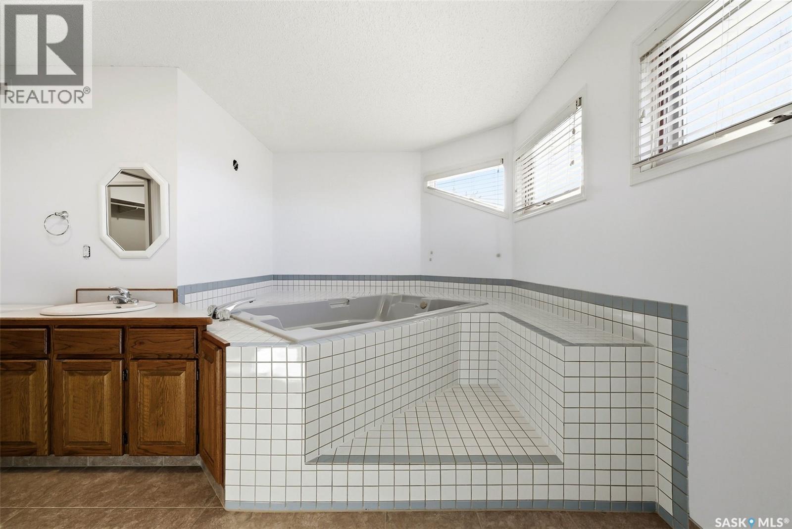 2006 Assiniboine Avenue E, Regina, Saskatchewan  S4V 2E2 - Photo 23 - SK028451