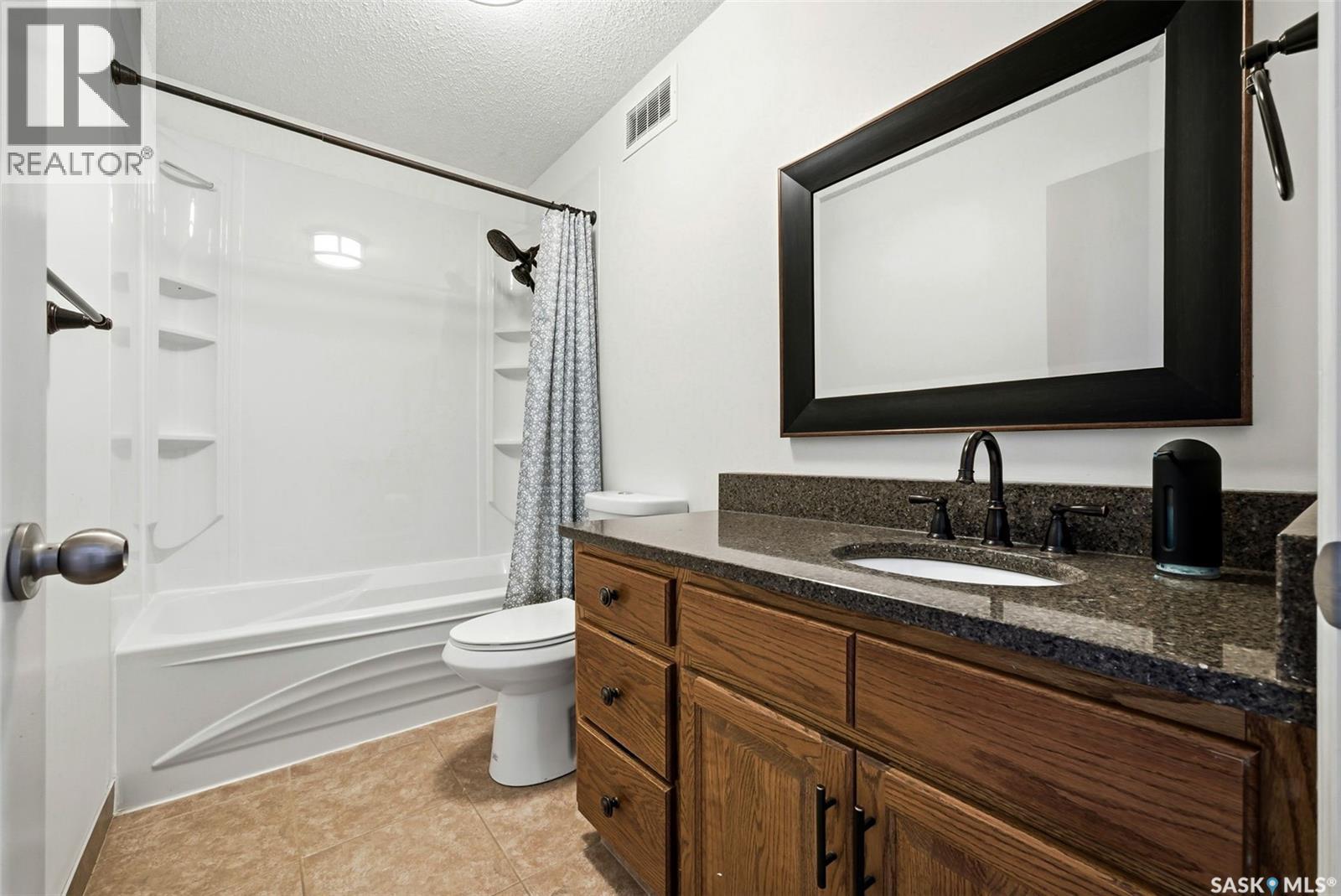 2006 Assiniboine Avenue E, Regina, Saskatchewan  S4V 2E2 - Photo 27 - SK028451